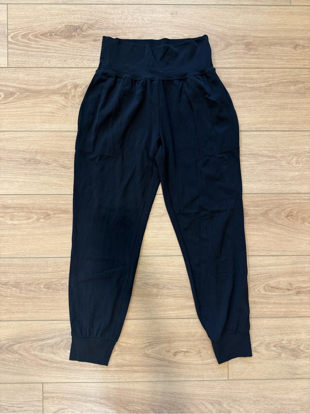 Athleta Salutation High Rise Joggers Black Small